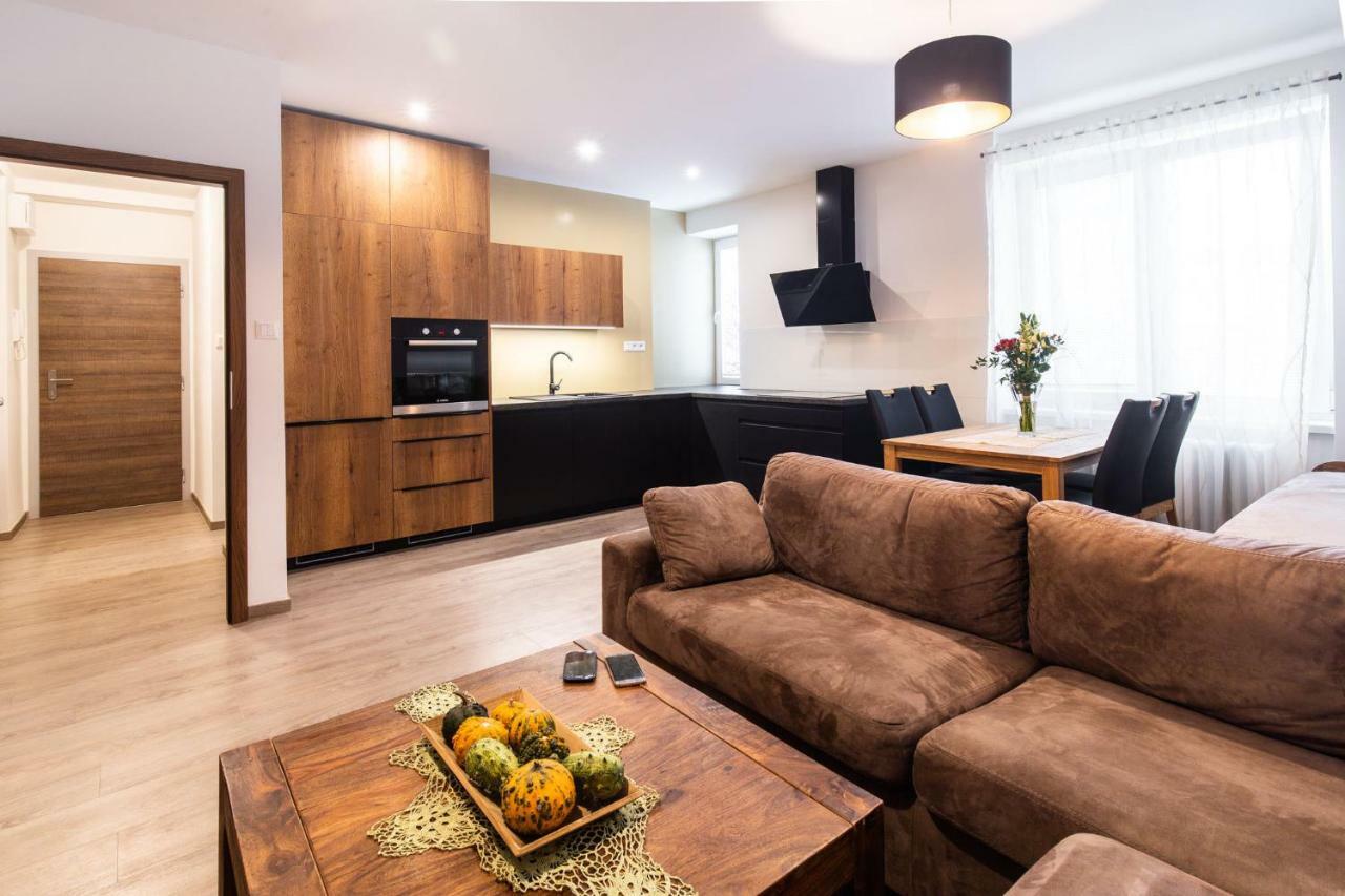 Newly Renovated, Full Equipped And Quiet Apartment 特尔纳瓦 外观 照片